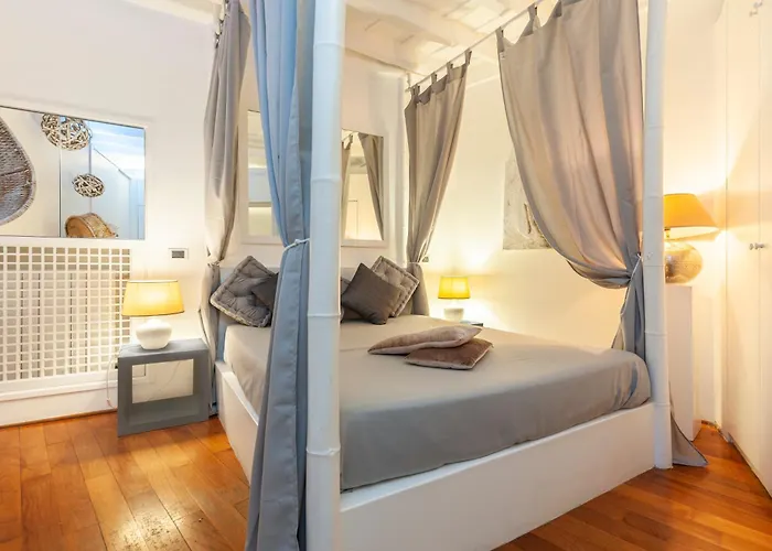 Navona Historic Luxury Deluxe